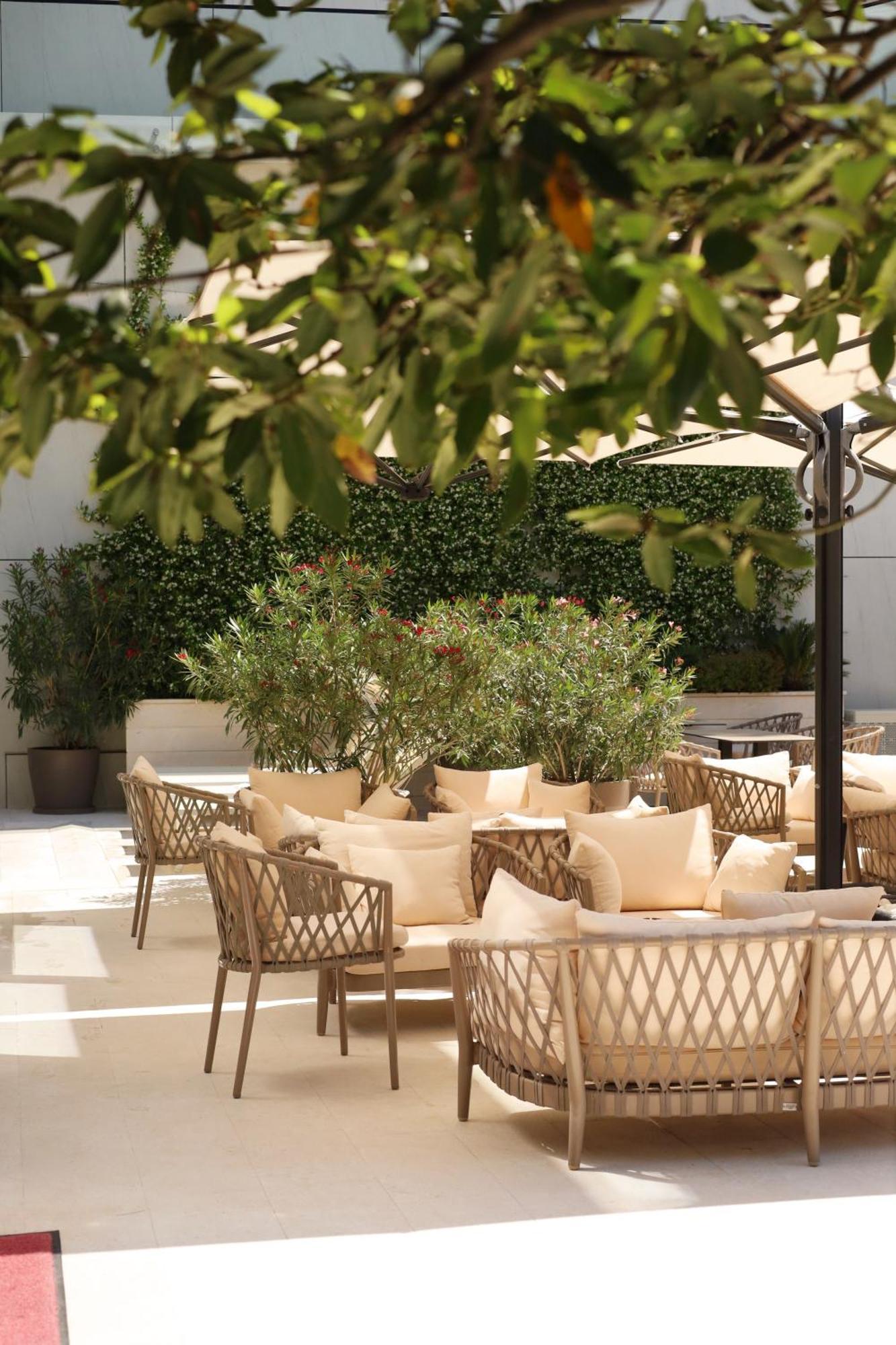 Hotel Medistone Омиш Экстерьер фото